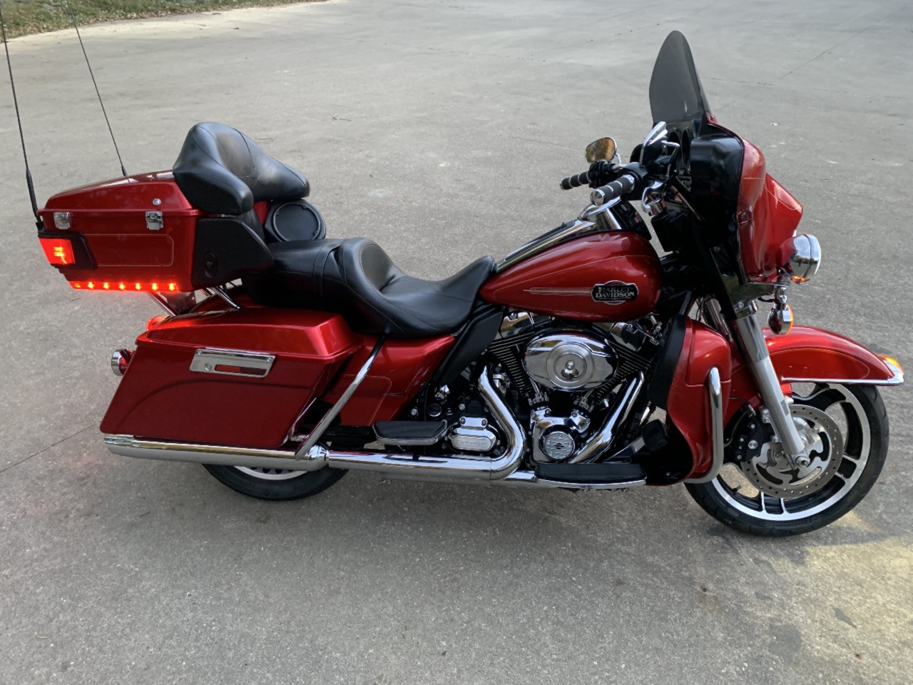 2013 Harley Davidson  FLHTCU Electra Glide Ultra Classic 